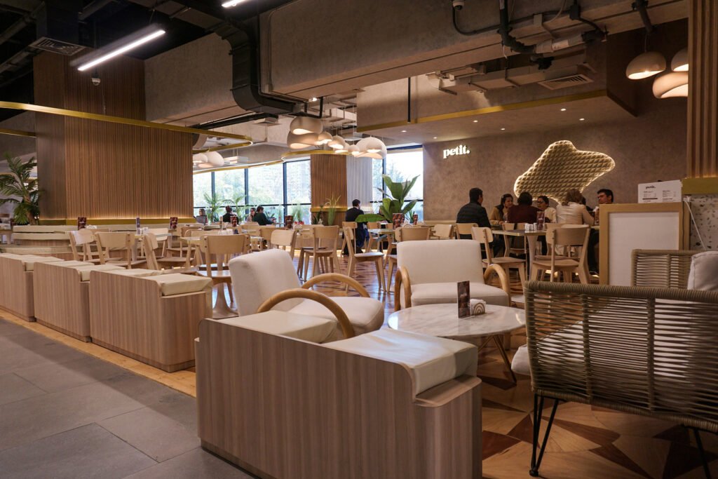 Proyecto Petit, Mall Alto Las Condes — Grupo AP