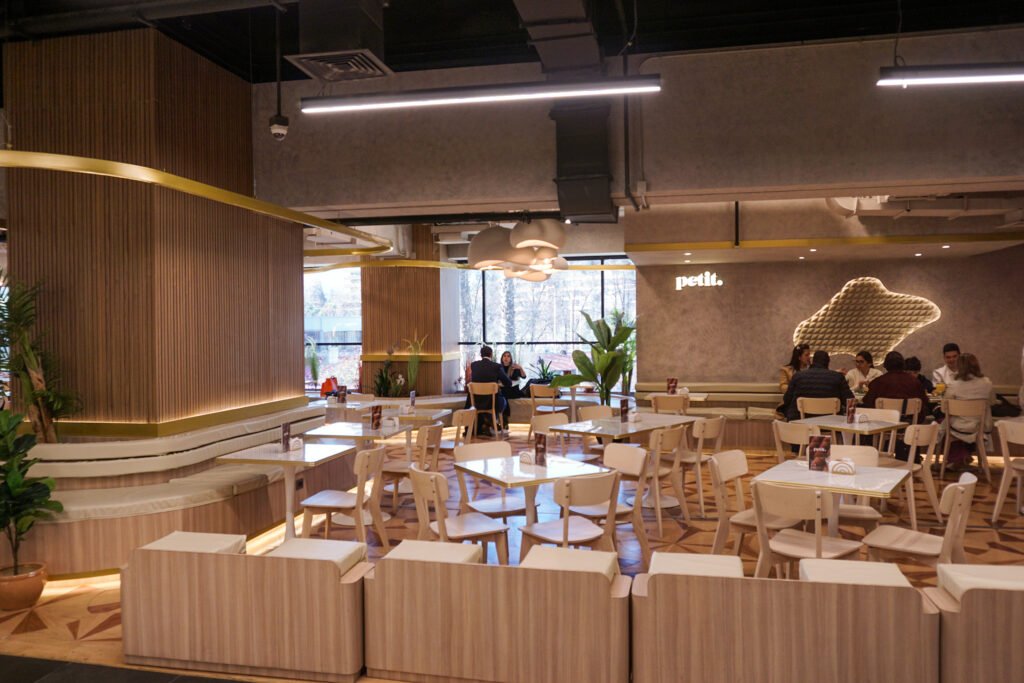 Proyecto Petit, Mall Alto Las Condes — Grupo AP